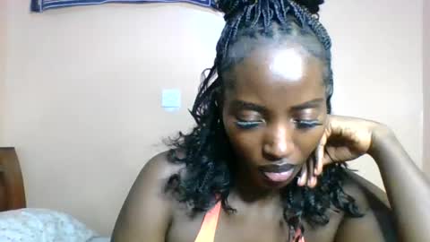 zuri online show from June 15, 7:50 pm