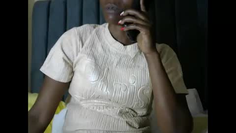 LIANAH online show from March 15, 7:06 pm