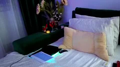 Ania online show from June 20, 8:04 pm