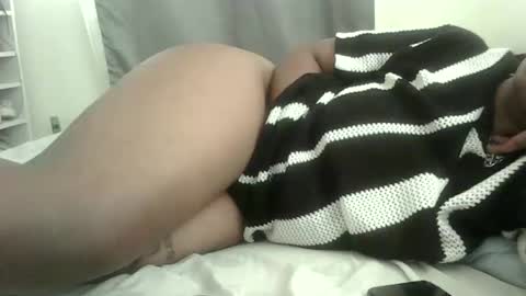 Snapshot of sweetass689 chatting on September 23, 7:24 am sweetass689 online show from September 23, 7:24 am