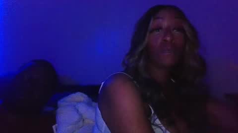 sweetaztee online show from March 10, 8:17 am