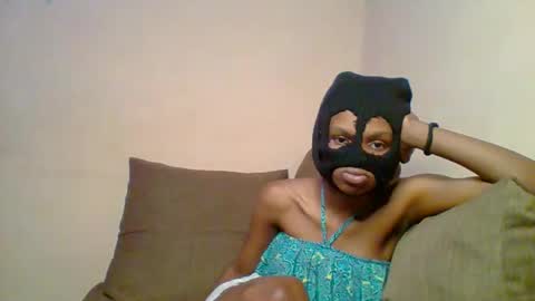 sweetberry30 online show from March 8, 5:33 am