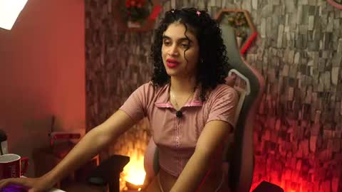 Salom independent model online show from June 23, 4:09 am