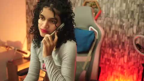 Salom independent model online show from July 23, 4:10 am