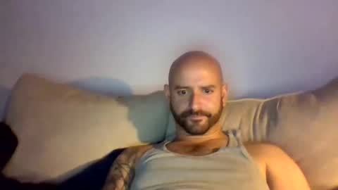 mygirl n i are trying 1st time online show from December 23, 1:01 am