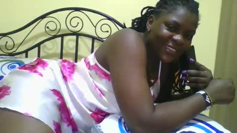 Snapshot of sweetdarkskin chatting on October 21, 12:21 pm CLARIS online show from October 21, 12:21 pm