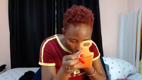 sweetDee online show from June 27, 12:22 pm