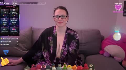 Snapshot of sweeteileen887 chatting on February 8, 10:39 am Eileen online show from February 8, 10:39 am