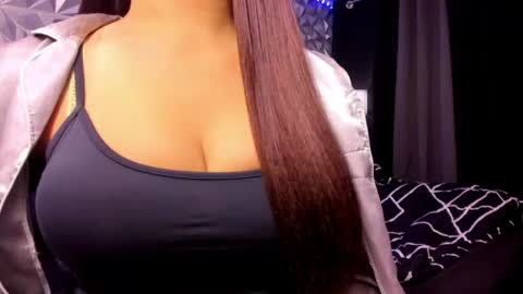 sweetest_one4 online show from July 8, 10:46 pm