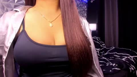 sweetest_one4 online show from June 26, 11:32 pm