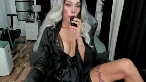 CANDACE online show from May 1, 8:58 pm