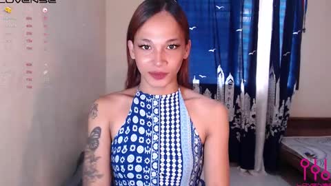 Snapshot of sweeteverdeen chatting on January 11, 2:41 am sweetkatniss online show from January 11, 2:41 am
