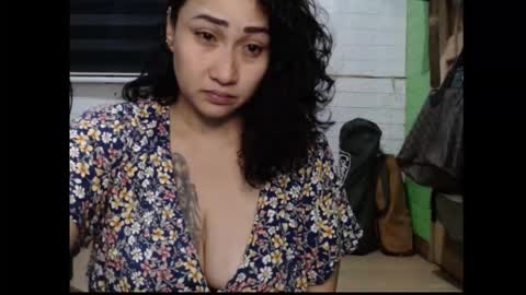 Jean online show from February 13, 9:51 pm