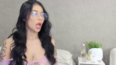Dulce online show from July 18, 11:34 am