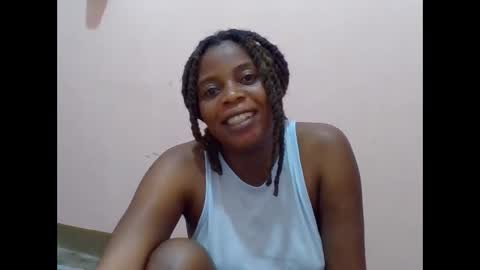 sweetib1 online show from May 7, 8:10 am