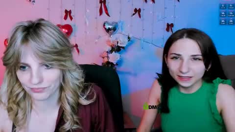 Chloe online show from April 26, 7:33 pm