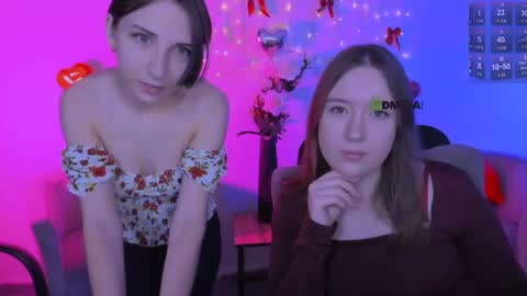 Chloe online show from April 24, 12:40 pm