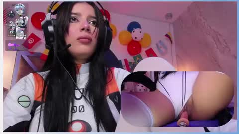 sweetie_cloe online show from June 18, 9:42 pm