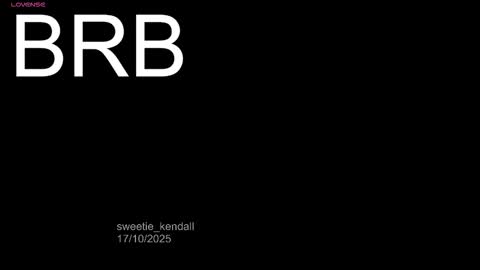 Snapshot of sweetie_kendall chatting on October 18, 12:48 am Sara Jhael online show from October 18, 12:48 am
