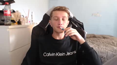 Cat online show from November 2, 8:58 am