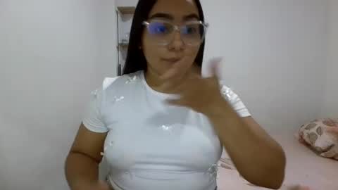 Sweetigirl online show from June 21, 6:53 am