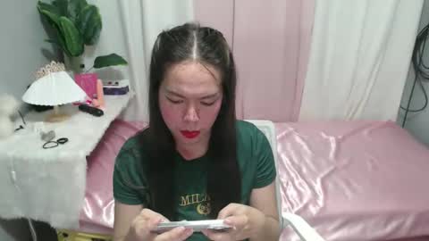 -TheGirlnamedJULIA- online show from October 20, 3:50 pm