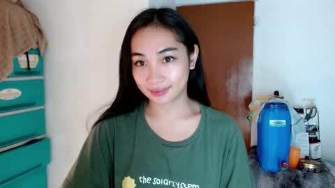 Lilly online show from January 5, 3:22 am