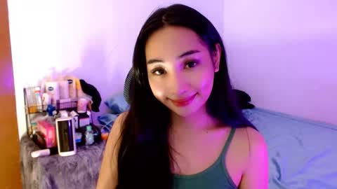 Lilly online show from November 17, 3:53 am