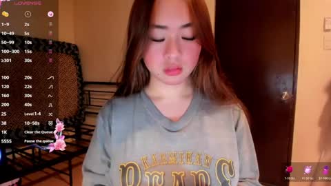 Zoe online show from July 5, 2:57 pm
