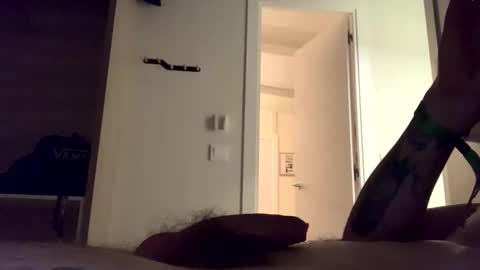 akiles online show from March 4, 6:49 pm