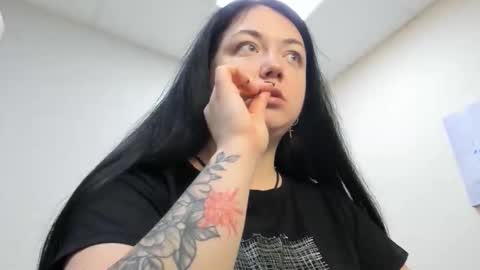 sweetmarylove online show from October 15, 8:37 am