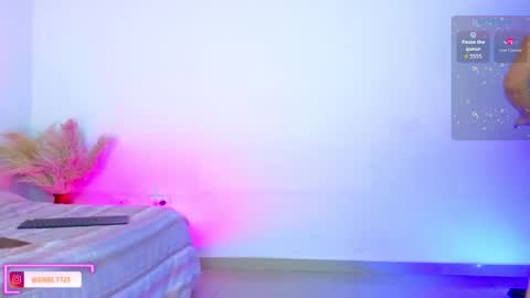 MIA  online show from November 6, 10:02 pm