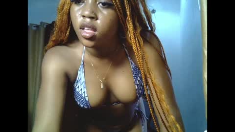 sweetmila9 online show from May 1, 11:37 am