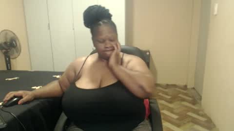 sweetnoziexxx online show from March 7, 8:25 am