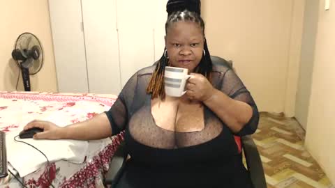 sweetnoziexxx online show from June 22, 3:36 am