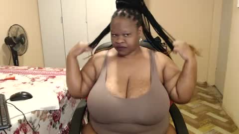 sweetnoziexxx online show from June 28, 3:46 am
