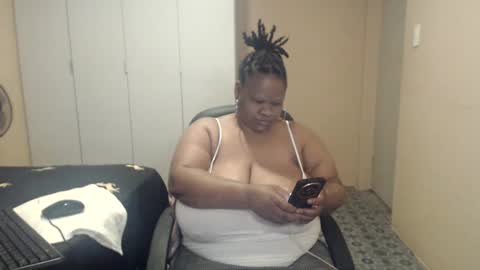 sweetnoziexxx online show from November 4, 5:31 am