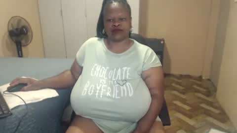 sweetnoziexxx online show from February 24, 5:10 am