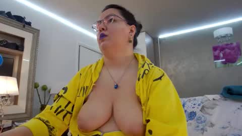 SweetRaisa online show from February 19, 1:38 am