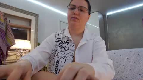 SweetRaisa online show from July 7, 6:23 pm