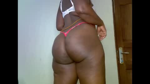 sweetrenne online show from February 21, 9:45 am