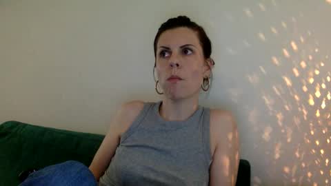 sweetriddance online show from May 4, 11:55 pm