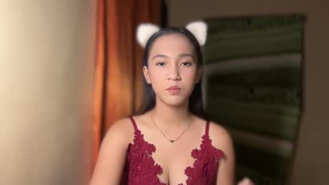 Mia online show from March 13, 2:20 pm