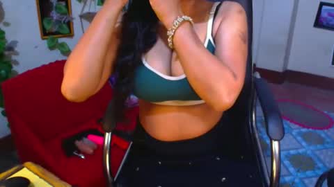 SweetSour online show from March 16, 11:20 pm