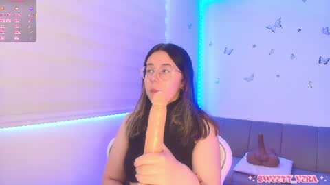 Veronica Independent Model online show from June 12, 2:27 pm
