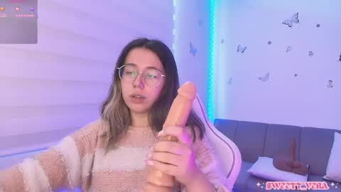 Veronica Independent Model online show from April 29, 4:45 pm