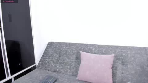 Snapshot of sweettyalondra chatting on September 13, 2:36 am ALONDRA online show from September 13, 2:36 am