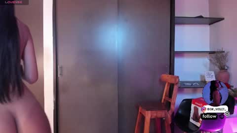 sweetviolet___ online show from July 10, 12:21 pm