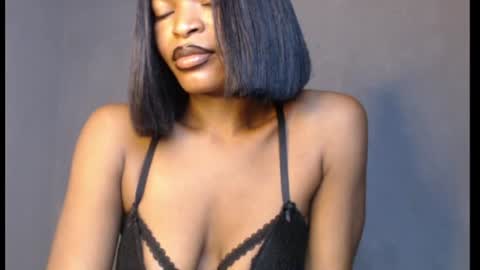 sweetxxboobsx online show from August 2, 8:27 am