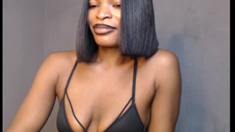 sweetxxboobsx online show from July 1, 3:21 pm